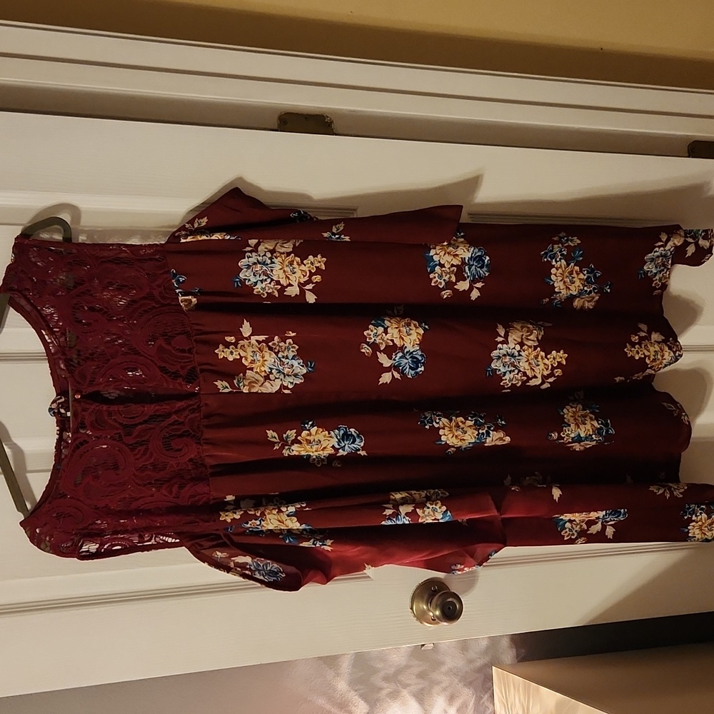 BNWT ❤️ by HS woman's dress
